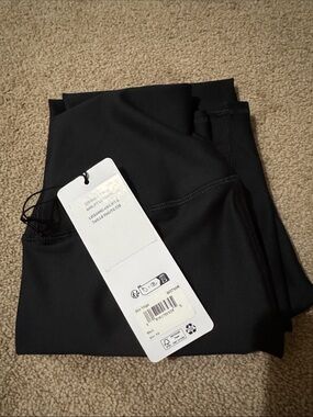 NEw Alo yoga leggings - Lightweight Stretch